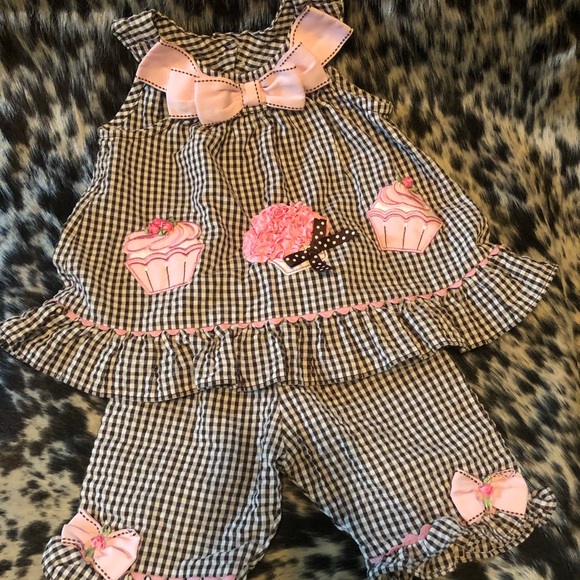 Girls two piece set